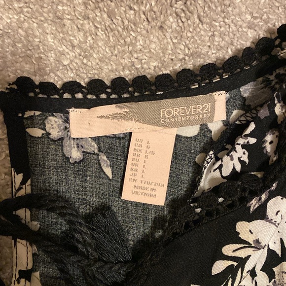 Long Sleeve Romper - Picture 2 of 5